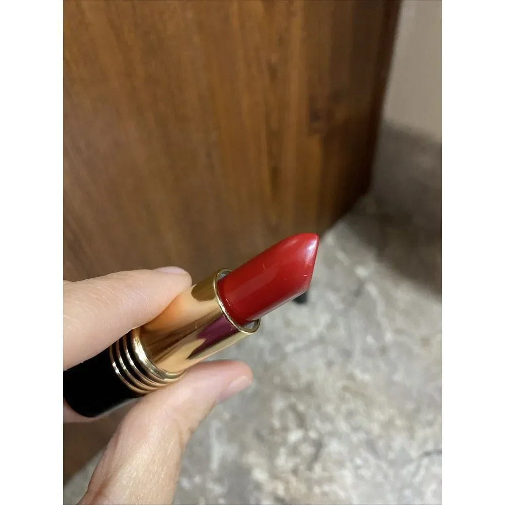 Very Rare Revlon Super Lustrous Lipstick In Shade Ribbon‎ Limited Edition